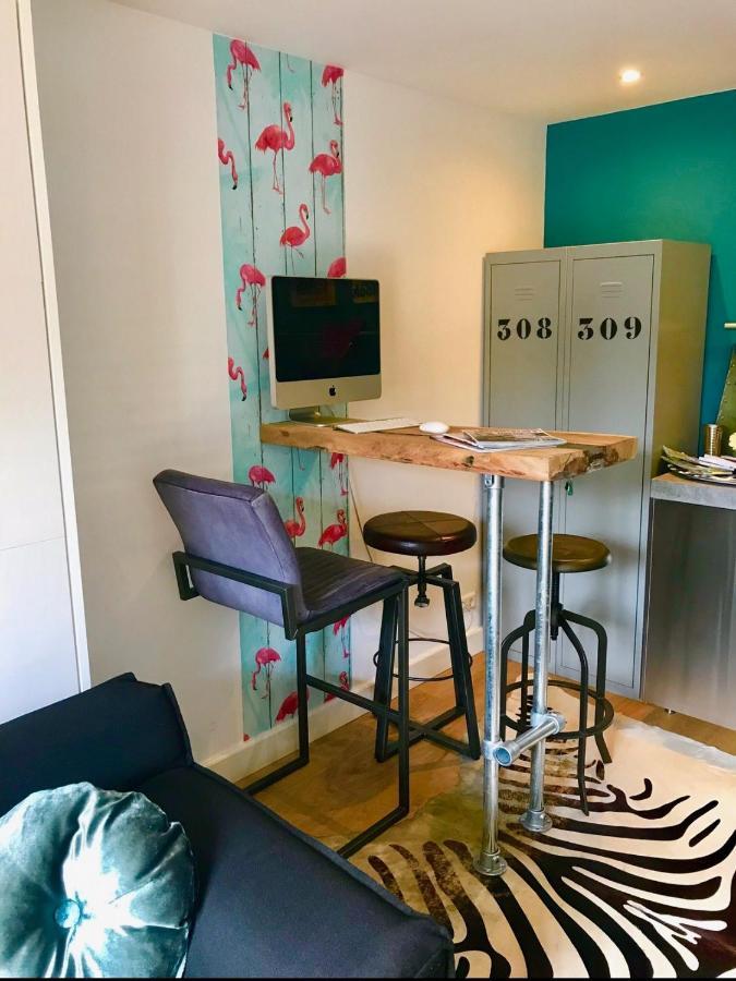 Boutique Hide & Seek, Bed & Beach Bed and Breakfast L'Aia Esterno foto
